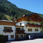Appartamento In With Mountain Views *