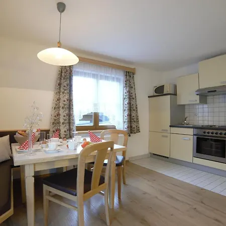 In With Mountain Views Апартаменты Флахау