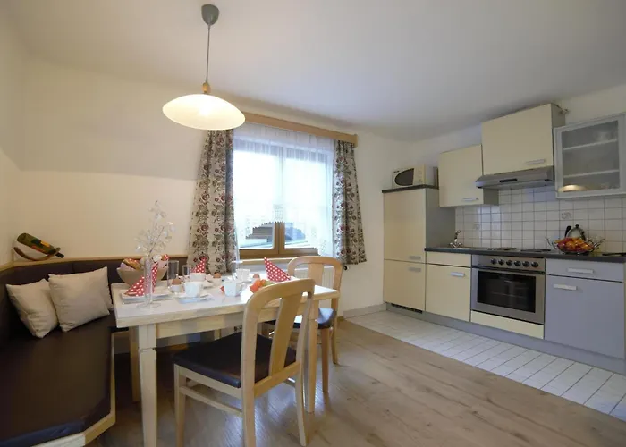 In With Mountain Views Apartamento Flachau